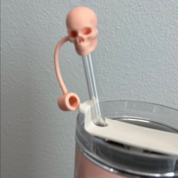 Betsey Johnson | Gingham Bag w/ Matching Water Bottle - Picture 11 of 11